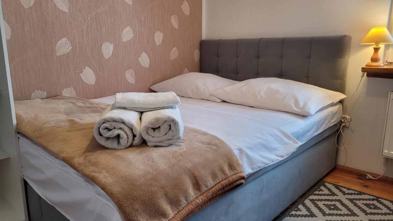 Pokoje Zabi Staw Mikołajki Esterno foto