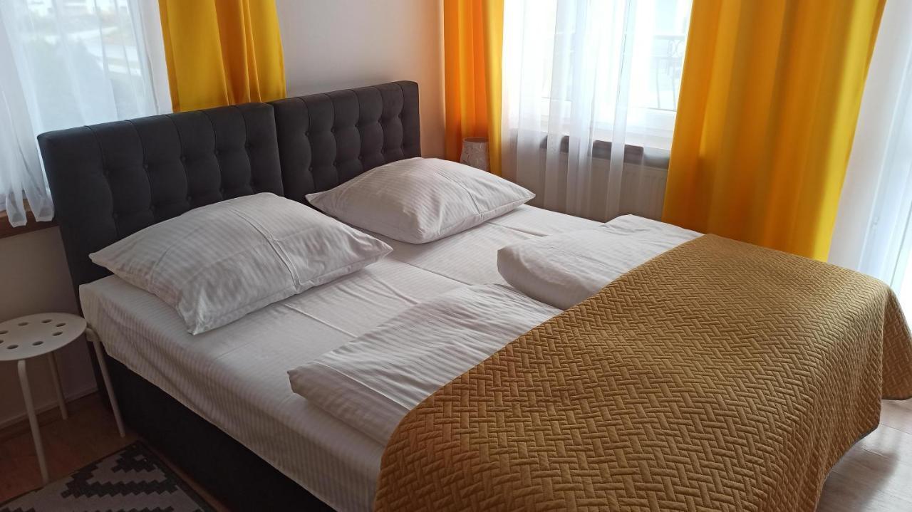 Pokoje Zabi Staw Mikołajki Esterno foto